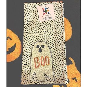 NWT - GHOST Kitchen Towels